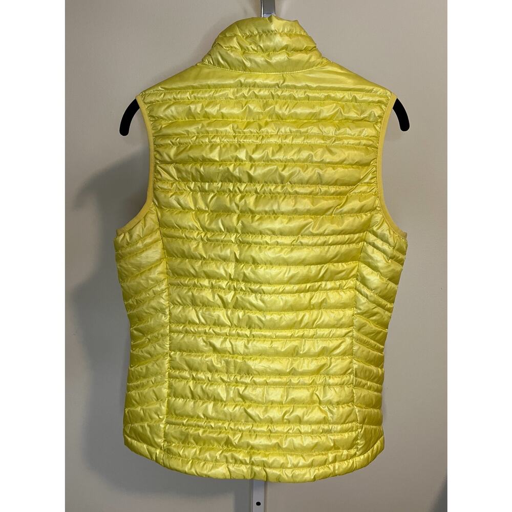 Patagonia Ultralight Down Vest in Yellow Limited Edition - Picture 5 of 5